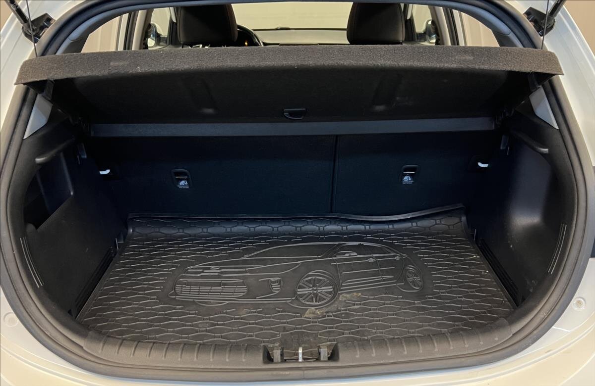 KIA Rio Hatchback 1,2 l 61 kw