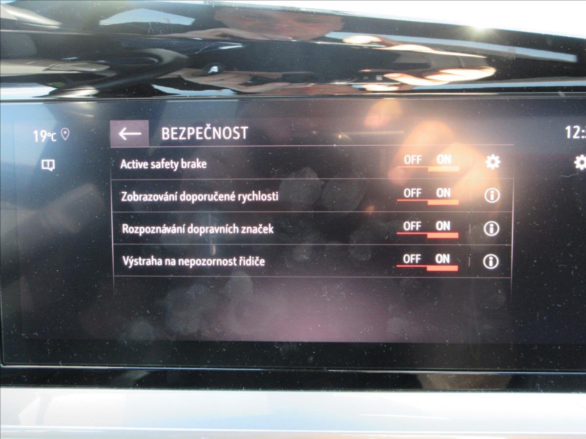 Opel Mokka Hatchback 1,2 l 96 kw
