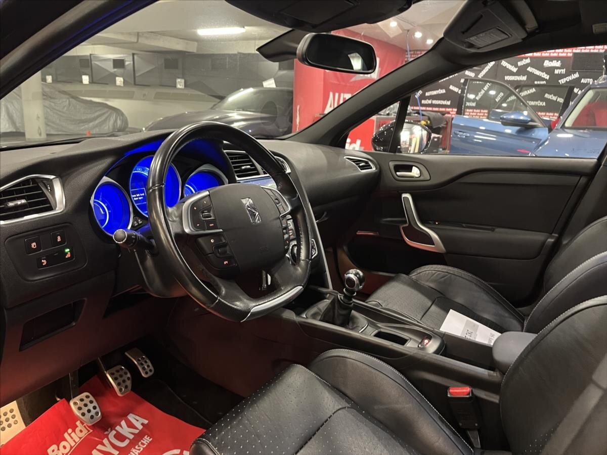 Citroën DS4 Hatchback 1,6 l 147 kw
