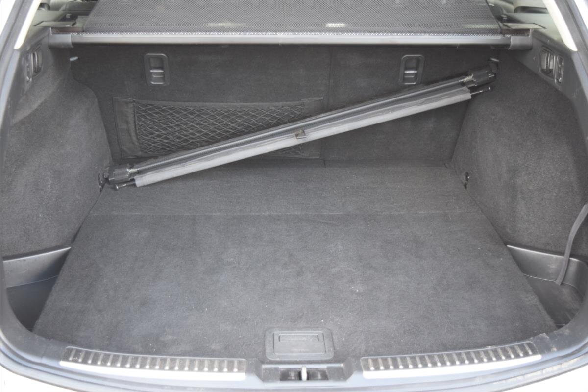 Mazda 6 Kombi 2,0 l 121 kw