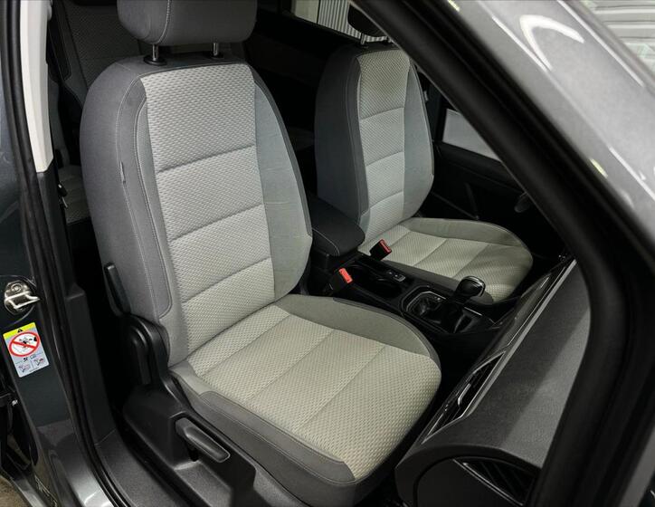 Volkswagen Touran 40