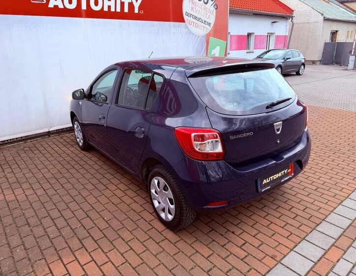 Dacia Sandero Hatchback 1,1 l 55 kw