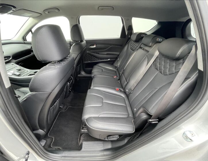 Hyundai Santa Fe SUV / Terénní 2,2 l 148 kw