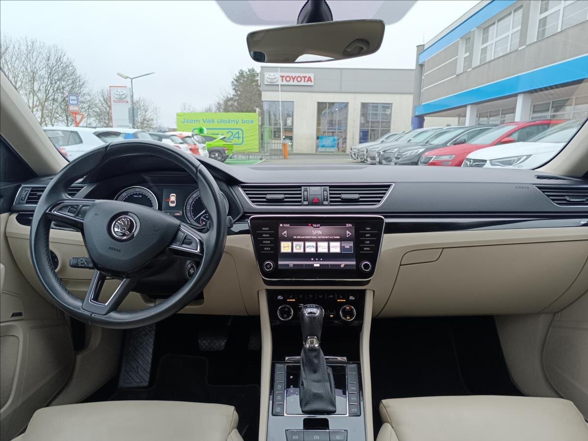 Škoda Superb Liftback 2,0 l 140 kw