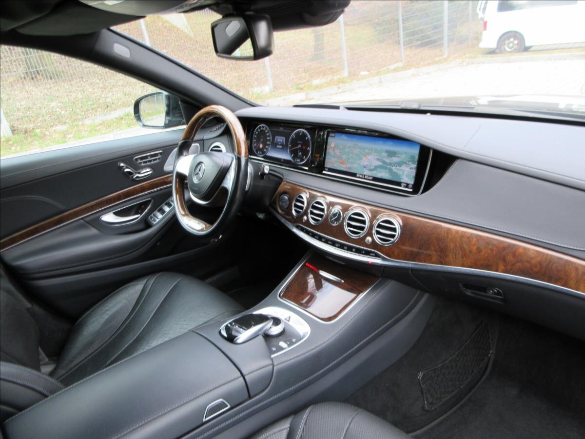 Mercedes-Benz Třídy S Sedan / Limuzína 3,0 l 190 kw