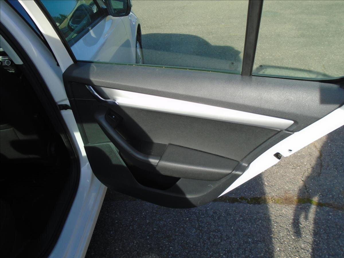 Škoda Octavia Sedan / Limuzína 999,0 85 kw