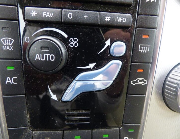 Volvo XC60 Kombi 2,0 l 110 kw