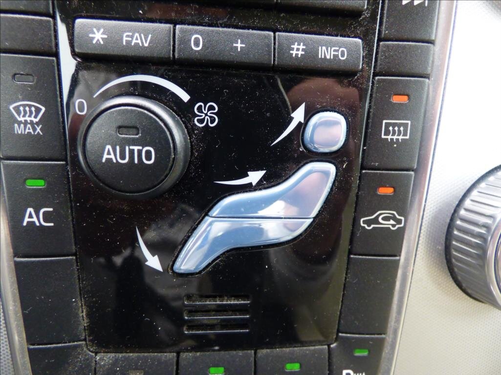 Volvo XC60 Kombi 2,0 l 110 kw