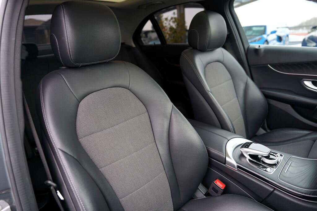 Mercedes-Benz Třídy C Sedan 2,0 l 143 kw