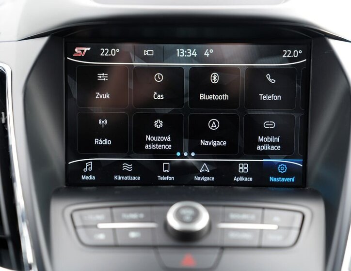 Ford Kuga SUV / Terénní 2,0 l 132 kw