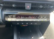 Toyota C-HR SUV / Terénní 2,0 l 112 kw