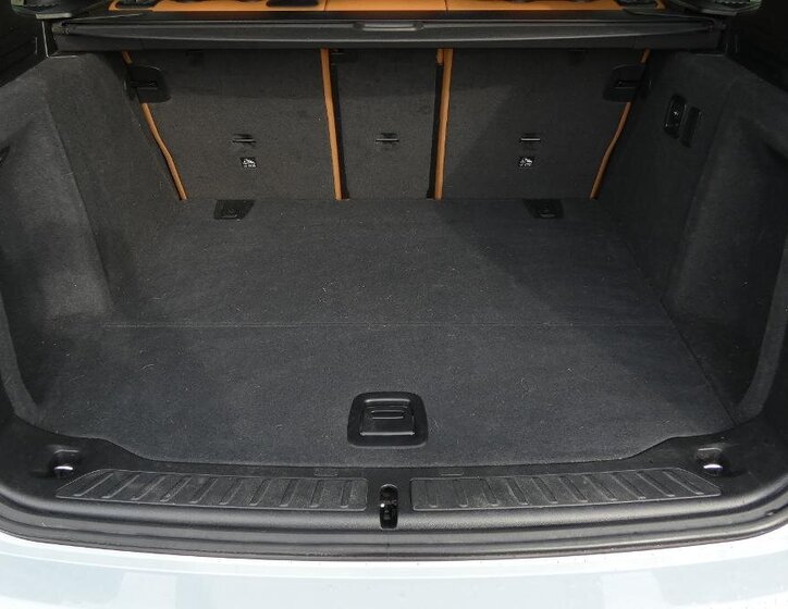 BMW X3 SUV / Terénní 2,0 l 140 kw