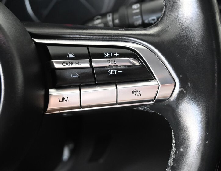 Mazda CX-30 SUV 2,0 l 132 kw