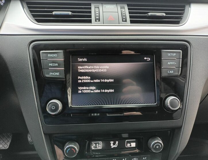 Škoda Rapid Hatchback 999,0 81 kw