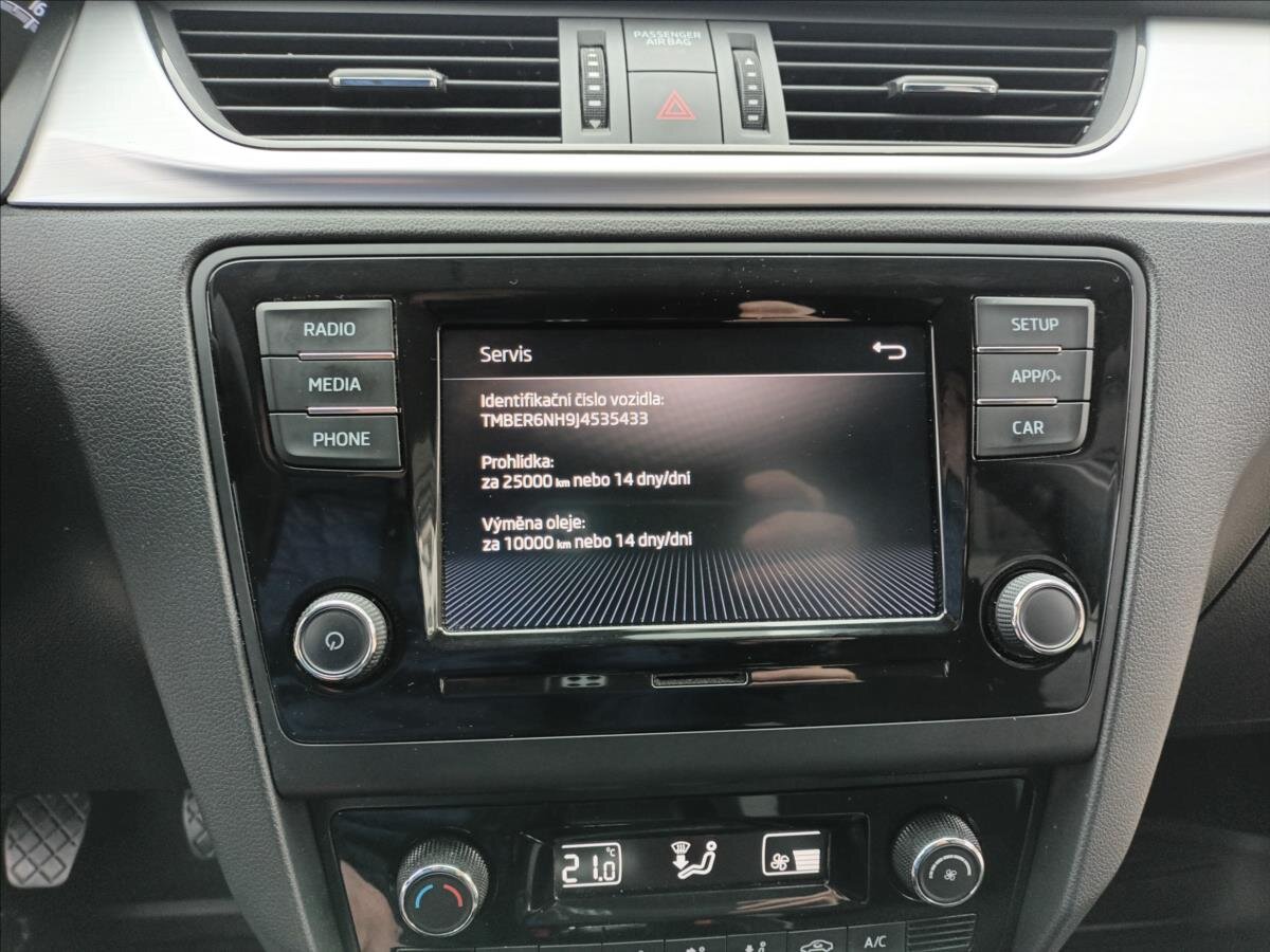 Škoda Rapid Hatchback 999,0 81 kw