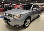 Mitsubishi Outlander SUV / Terénní 2,0 l 110 kw