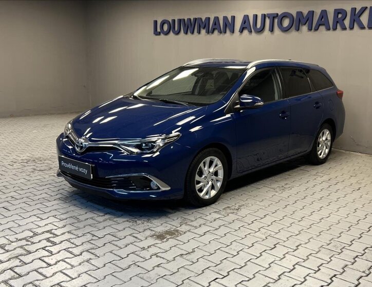 Toyota Auris Kombi 1,6 l 97 kw