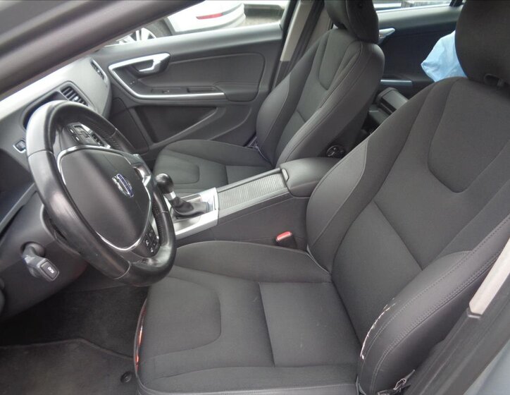 Volvo V60 Kombi 1,6 l 84 kw