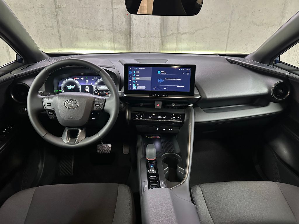 Toyota C-HR Hatchback 1,8 l 90 kw