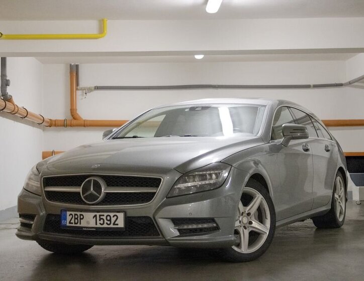 Mercedes-Benz CLS 1