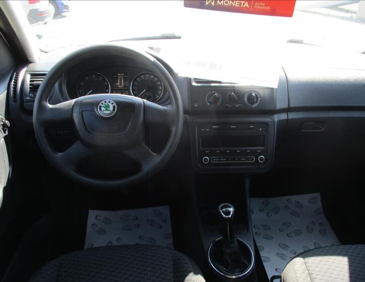 Škoda Roomster 16