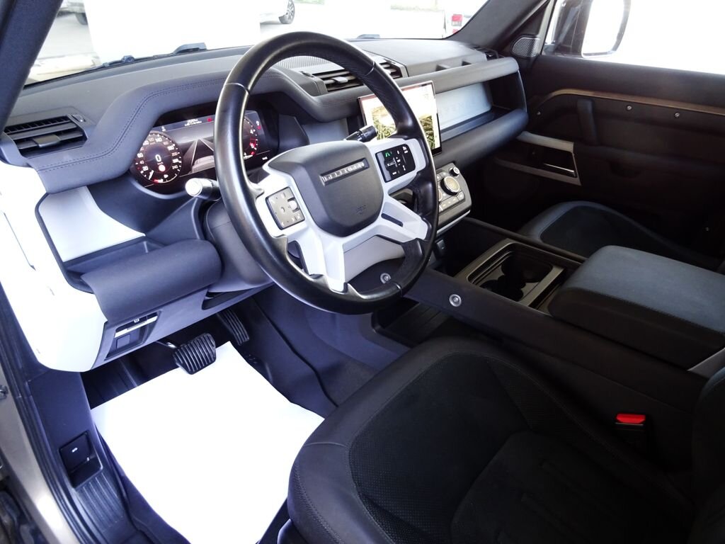 Land Rover Defender SUV / Terénní 3,0 l 221 kw