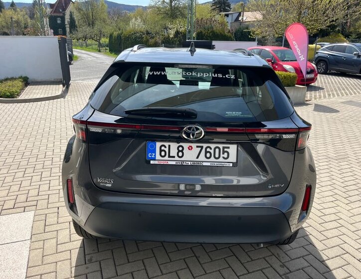 Toyota Yaris Cross SUV / Terénní 1,5 l 68 kw