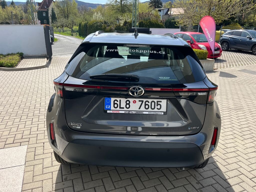 Toyota Yaris Cross SUV / Terénní 1,5 l 68 kw