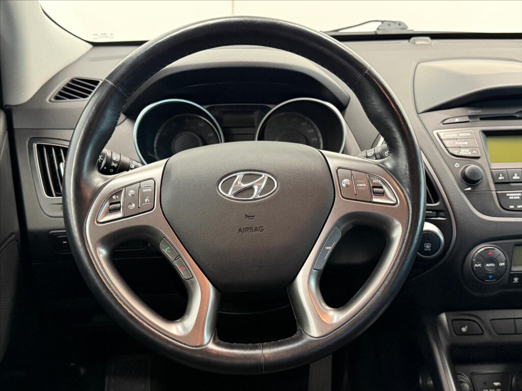 Hyundai ix35 SUV / Terénní 2,0 l 122 kw