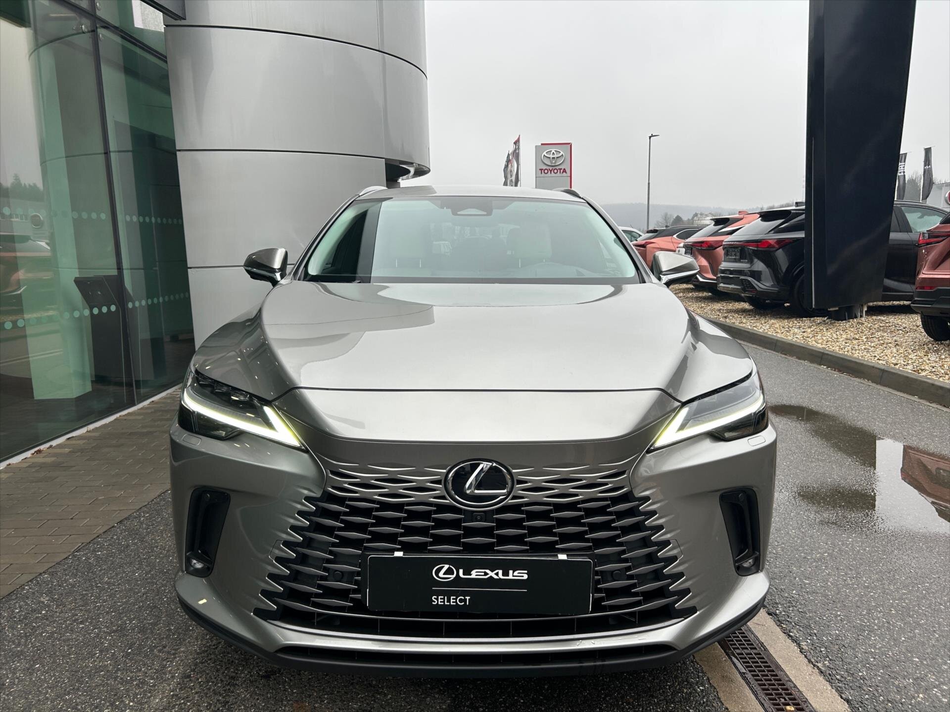 Lexus RX 350h SUV 2,5 l 140 kw