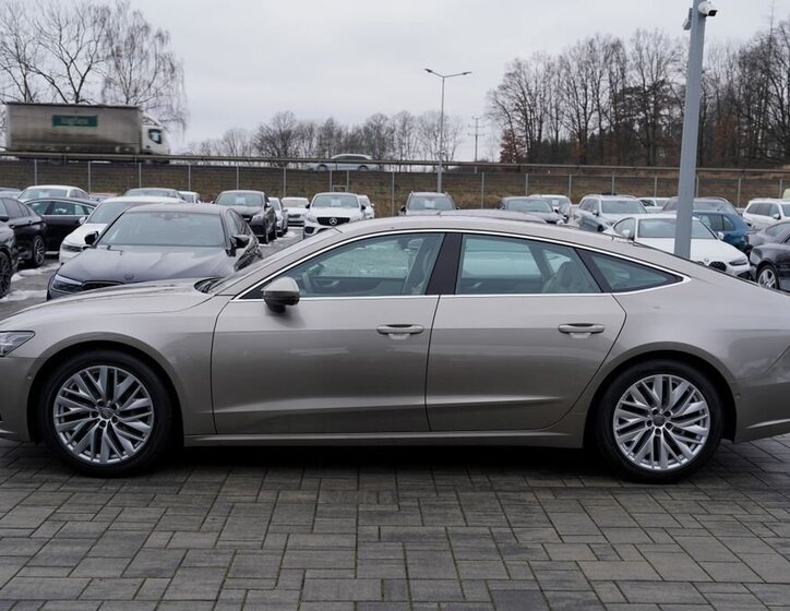 Audi A7 Sedan 3,0 l 210 kw