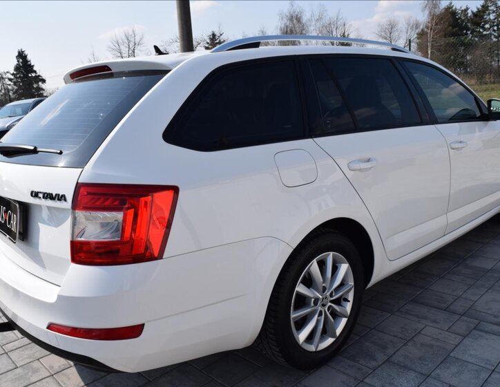 Škoda Octavia Kombi 1,6 l 77 kw