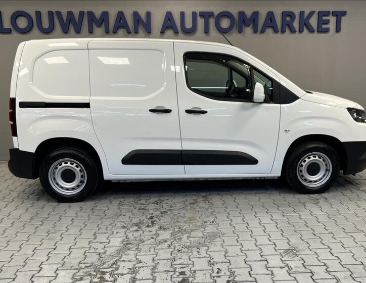 Toyota ProAce City VAN-Minibus 1,5 l 75 kw