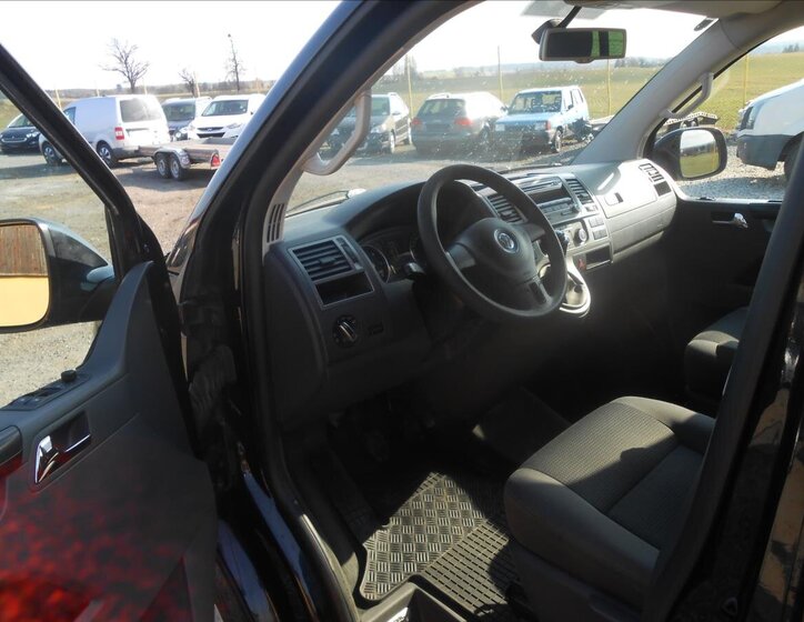 Volkswagen Multivan VAN / Minibus 2,0 l 103 kw