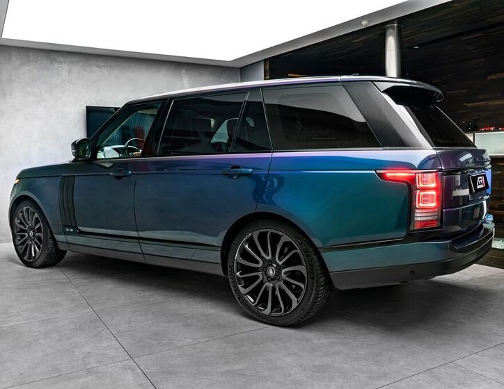 Land Rover Range Rover SUV 4,4 l 250 kw
