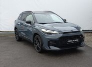 Toyota Corolla Cross CUV 2,0 l 98 kw