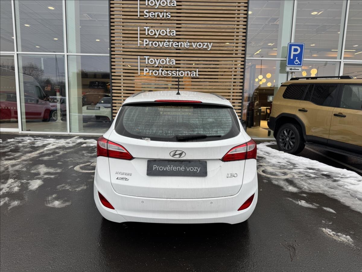 Hyundai i30 Kombi 1,6 l 88 kw