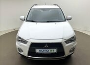 Mitsubishi Outlander SUV / Terénní 2,2 l 115 kw