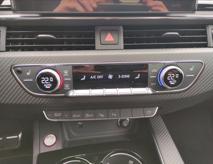 Audi RS 4 Kombi 2,9 l 331 kw