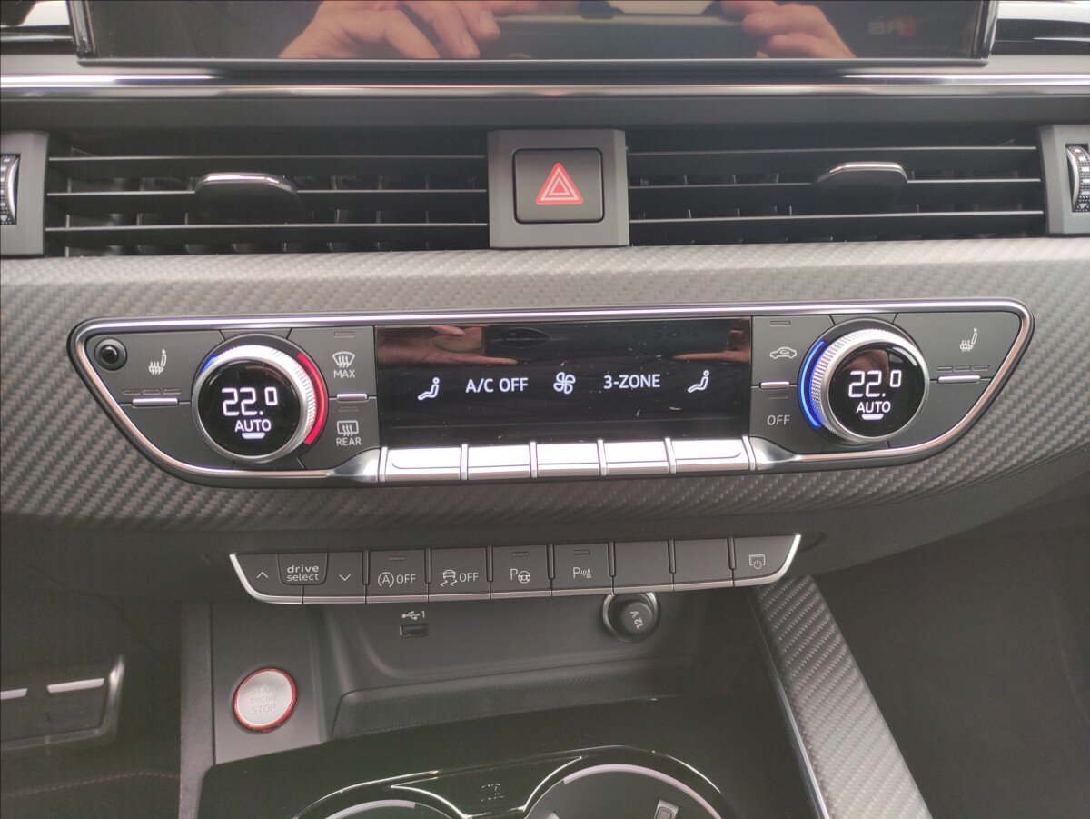 Audi RS 4 Kombi 2,9 l 331 kw