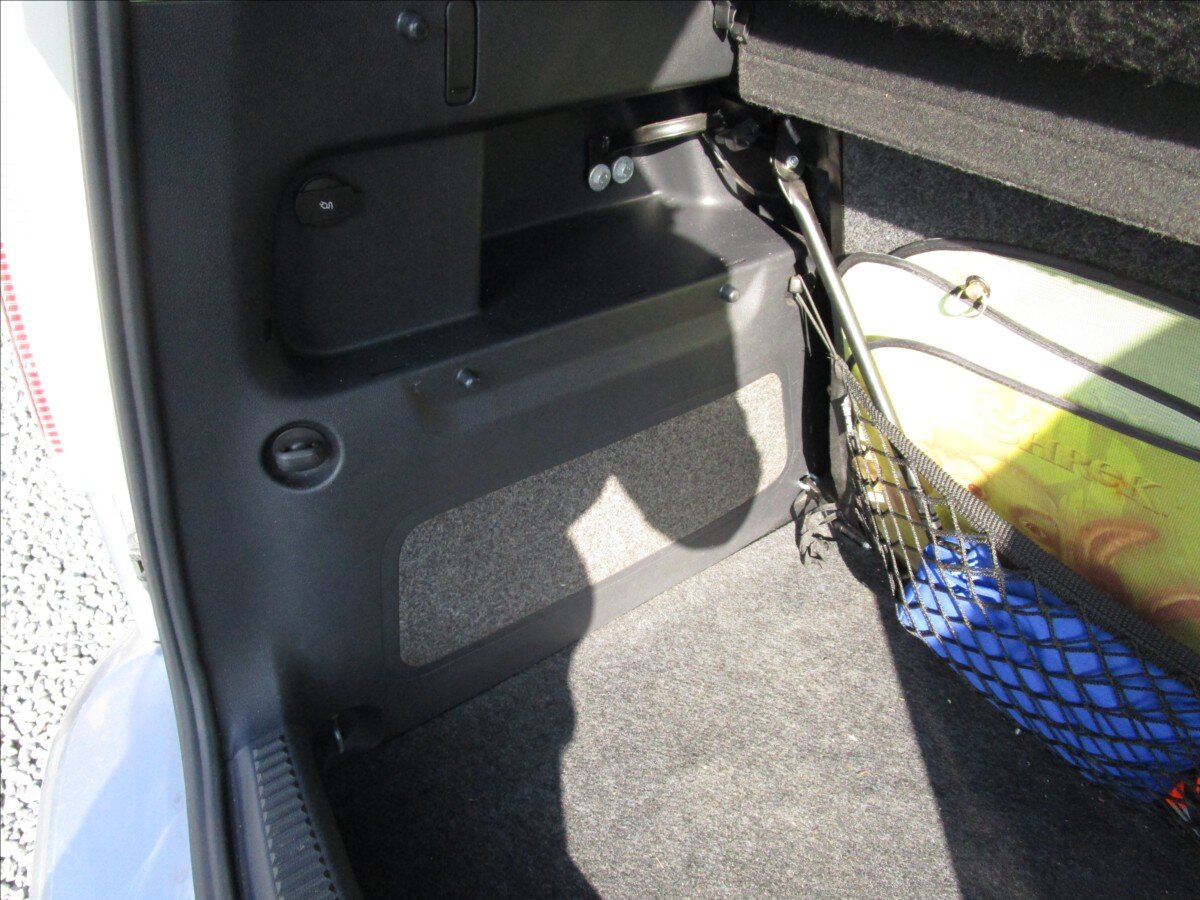 Škoda Roomster Skříň 1,2 l 51 kw