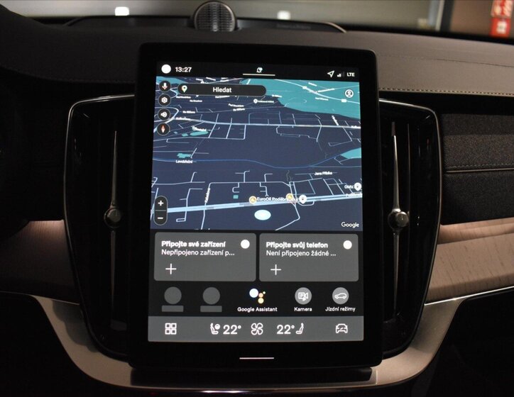 Volvo XC90 SUV / Terénní 2,0 l 228 kw