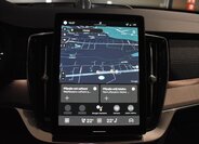 Volvo XC90 SUV / Terénní 2,0 l 228 kw