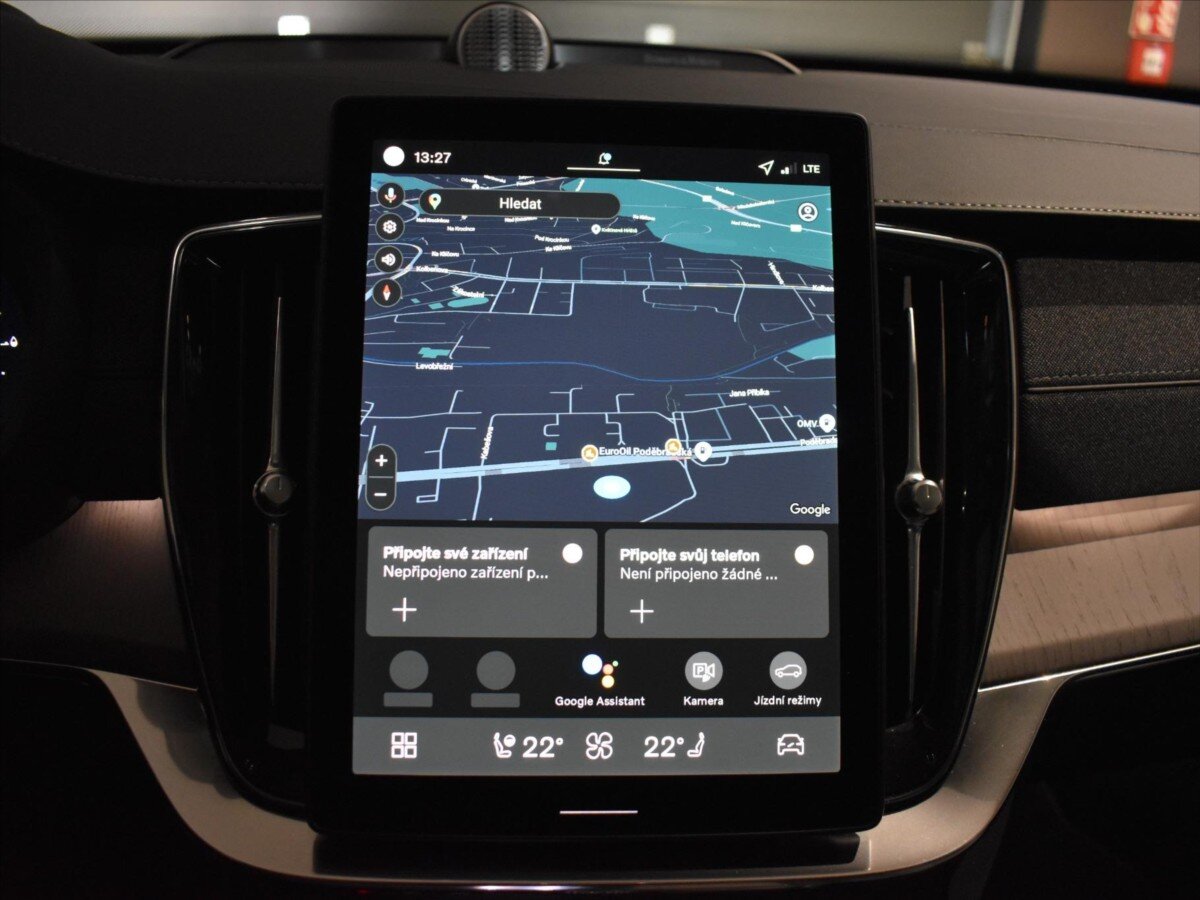 Volvo XC90 SUV / Terénní 2,0 l 228 kw