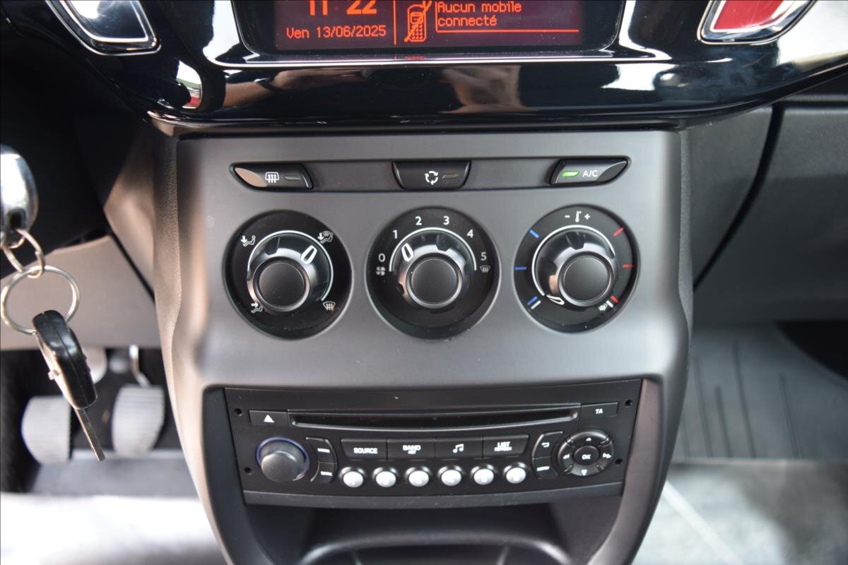 Citroën DS3 Hatchback 1,2 l 60 kw