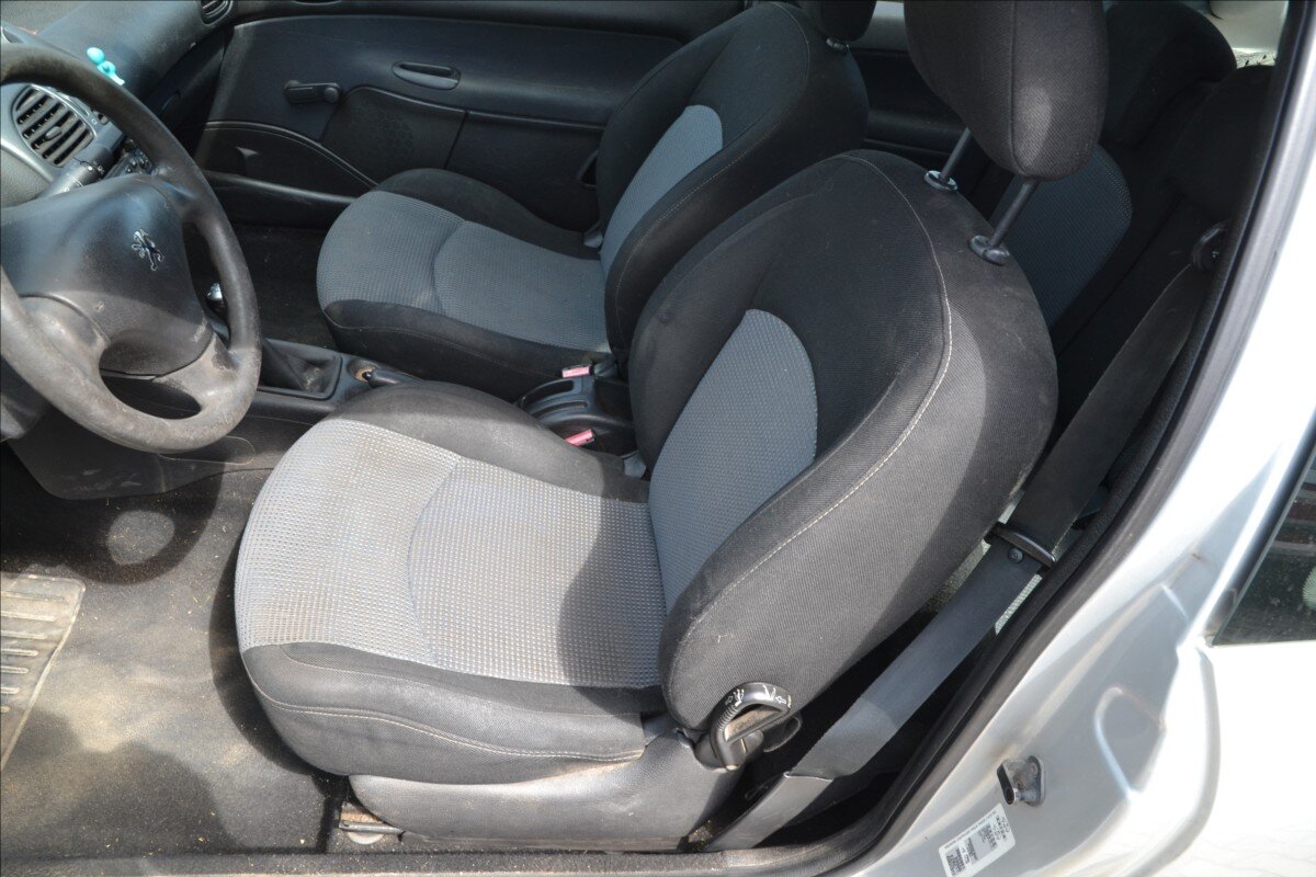 Peugeot 206 Hatchback 1,4 l 50 kw