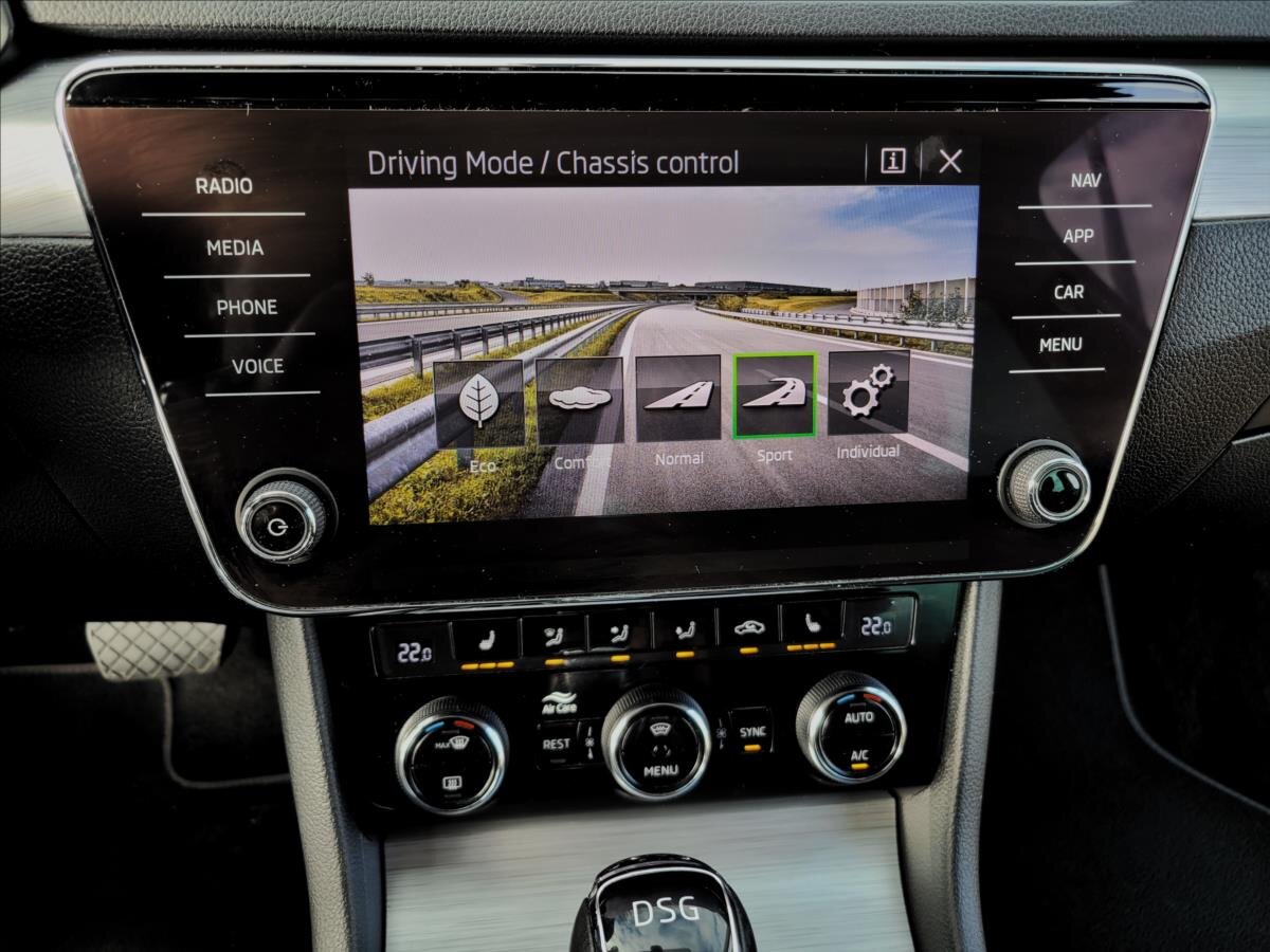 Škoda Superb Kombi 1,4 l 115 kw