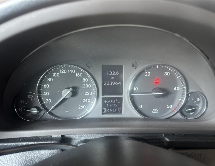 Mercedes-Benz Třídy C Kombi 2,1 l 110 kw