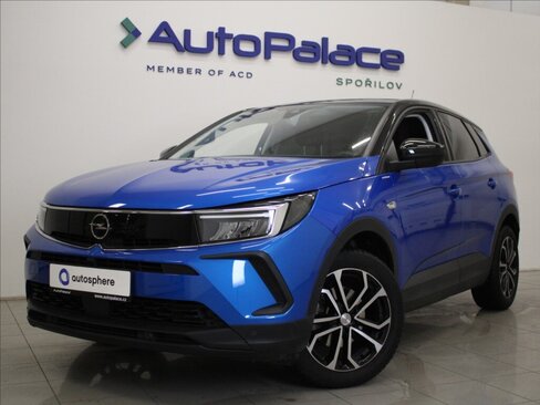 Opel Grandland SUV / Terénní 1,2 l 96 kw