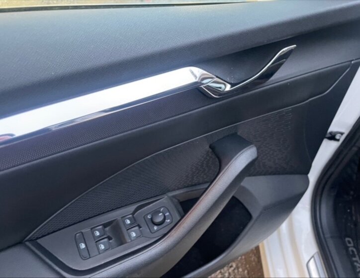 Škoda Octavia Liftback 2,0 l 85 kw